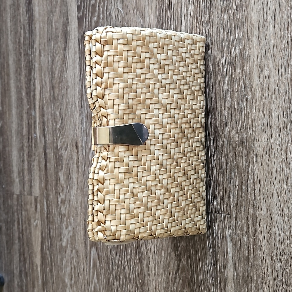 Vintage wicker clutch